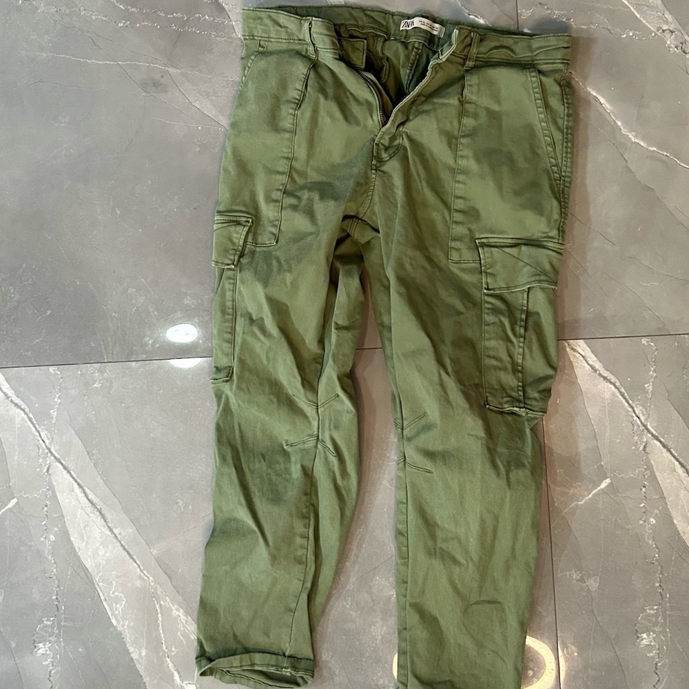 Zara men’s never worn